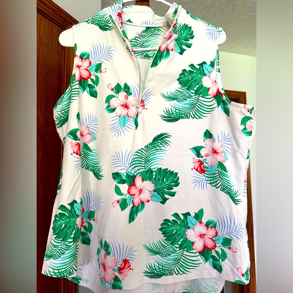 Tommy Bahama Island Zone Mock top